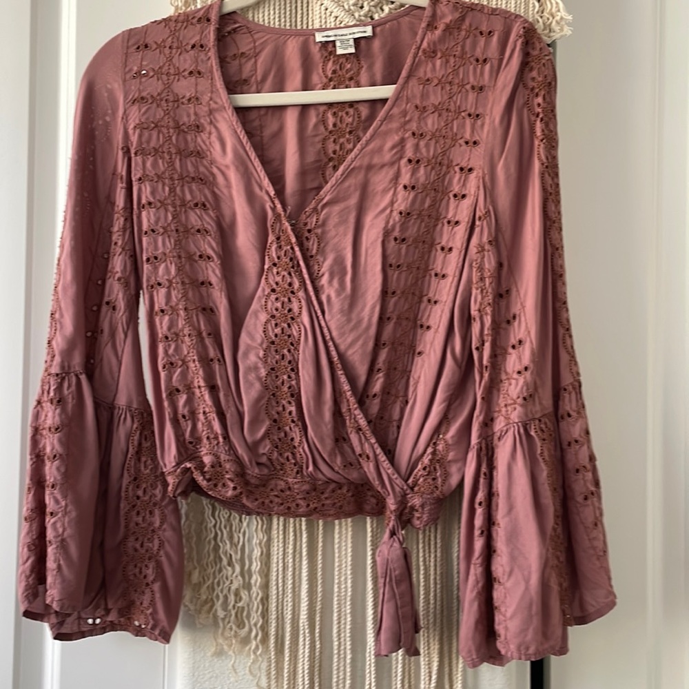 American Eagle top